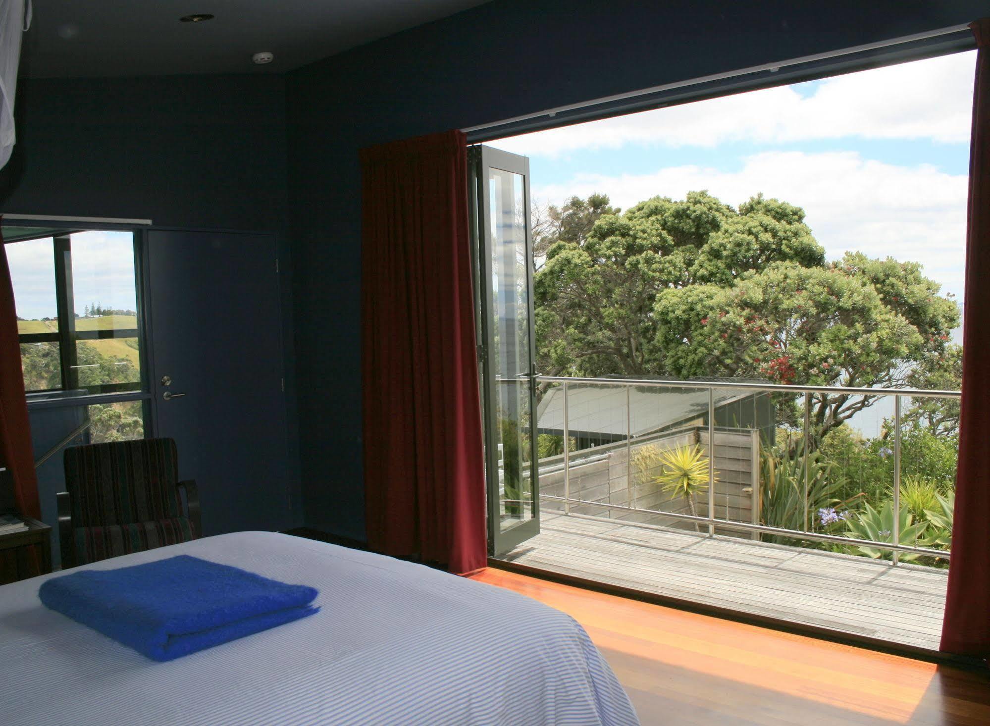 The Lighthouse Lookout Bed & Breakfast Tutukaka Exterior photo